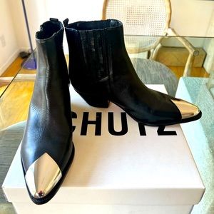 Schutz slip on Booties. New in box